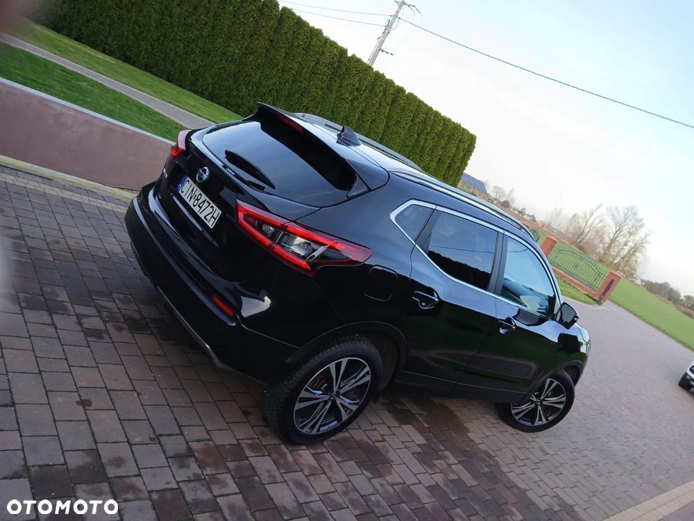 Nissan Qashqai 1.6 DIG-T Tekna - 11