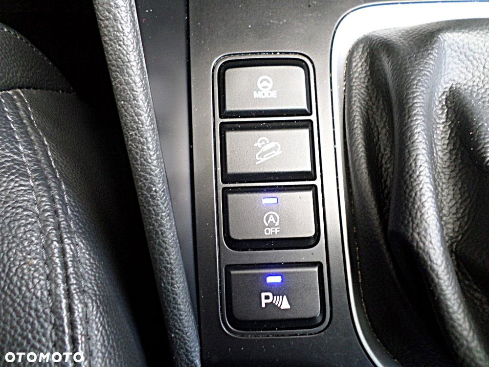 Hyundai Tucson 1.6 GDI BlueDrive Style 2WD - 22