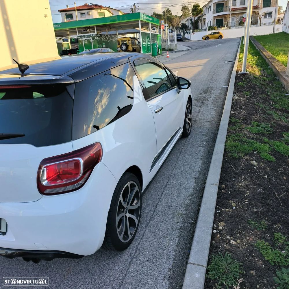 Citroën DS3 1.6 BlueHDi Sport Chic - 11