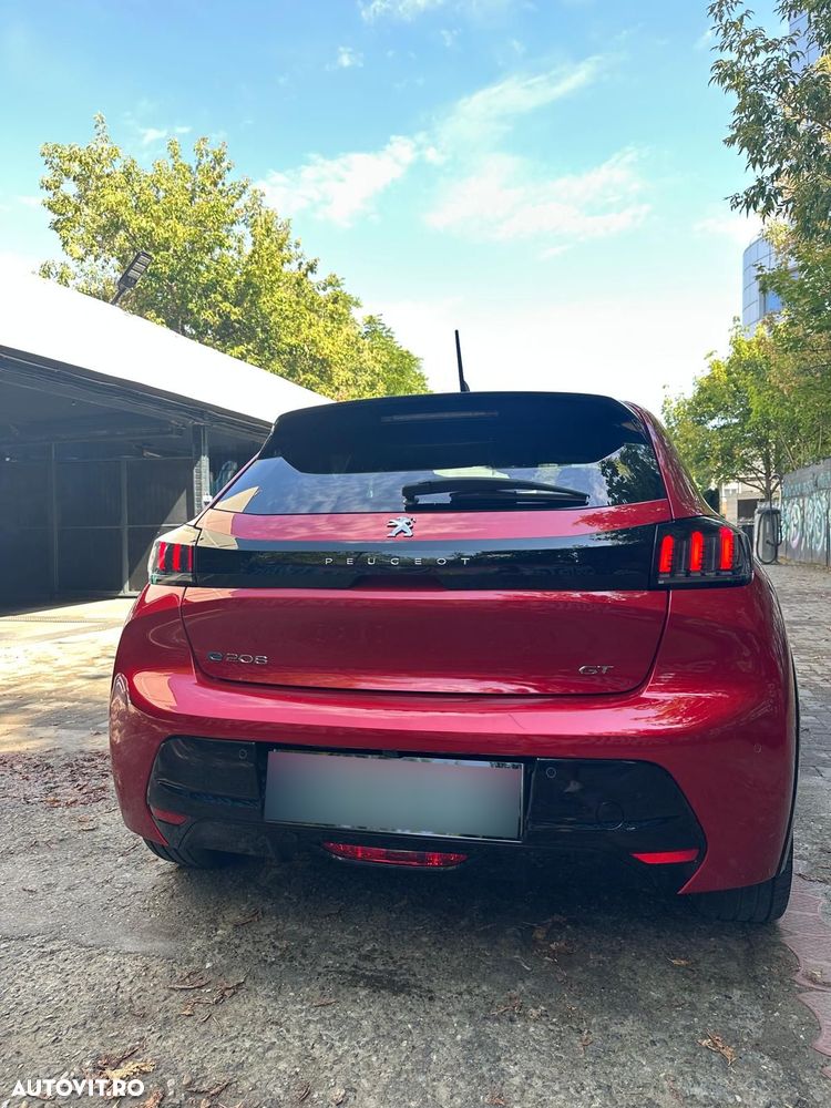 Peugeot 208 - 4