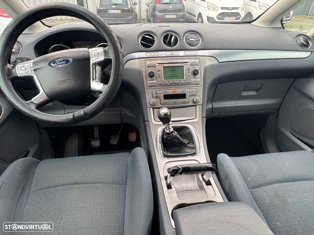 Ford S-Max 1.8 TDCi Titanium 7L - 10