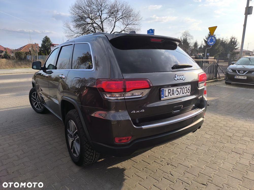 Jeep Grand Cherokee - 5