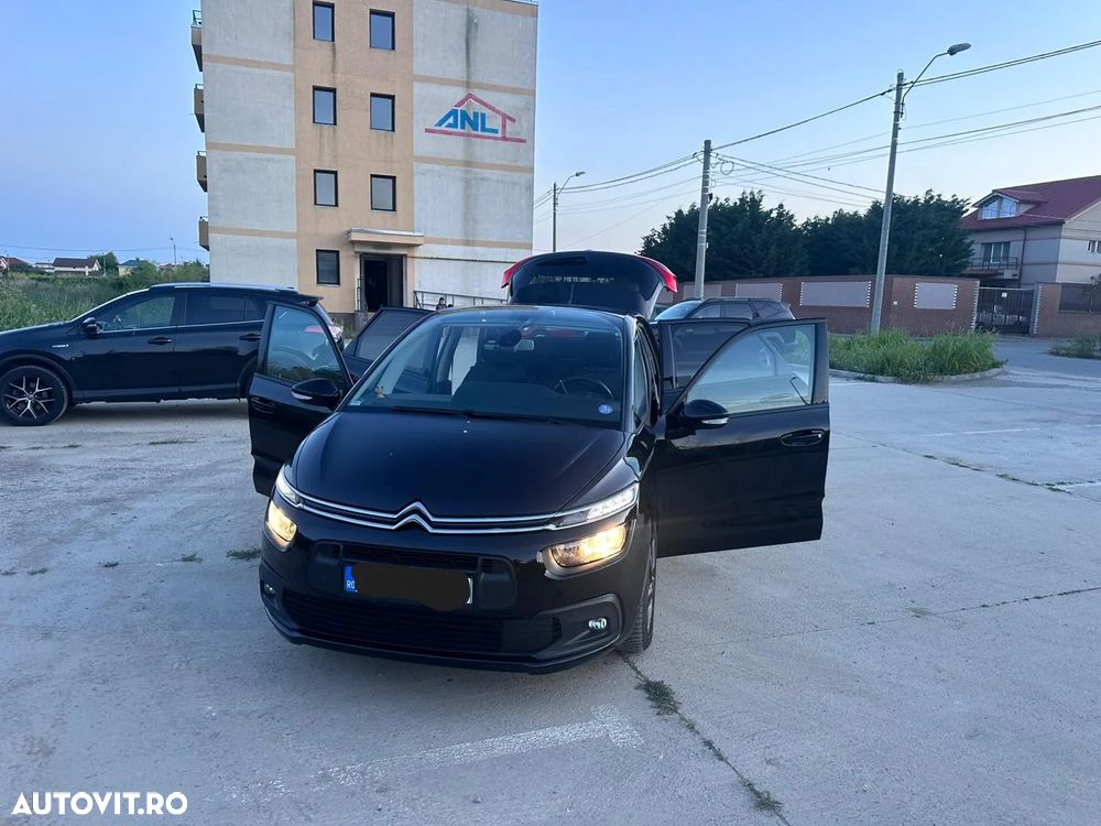 Citroën C4 Space Tourer PureTech 130 Stop&Start EAT8 SELECTION - 24