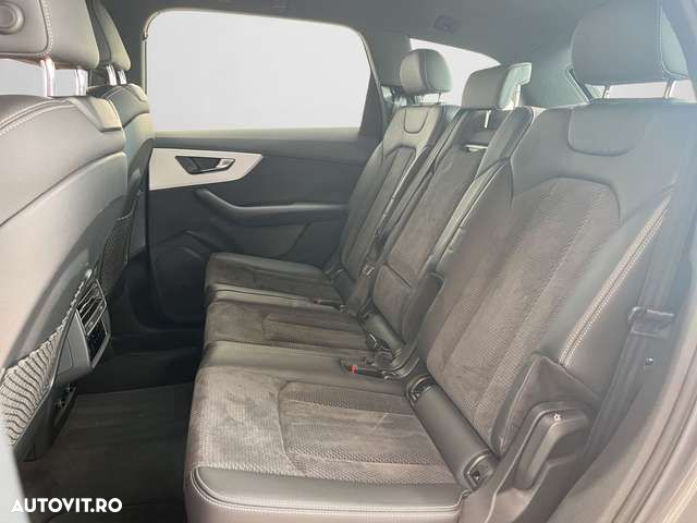 Audi Q7 - 15