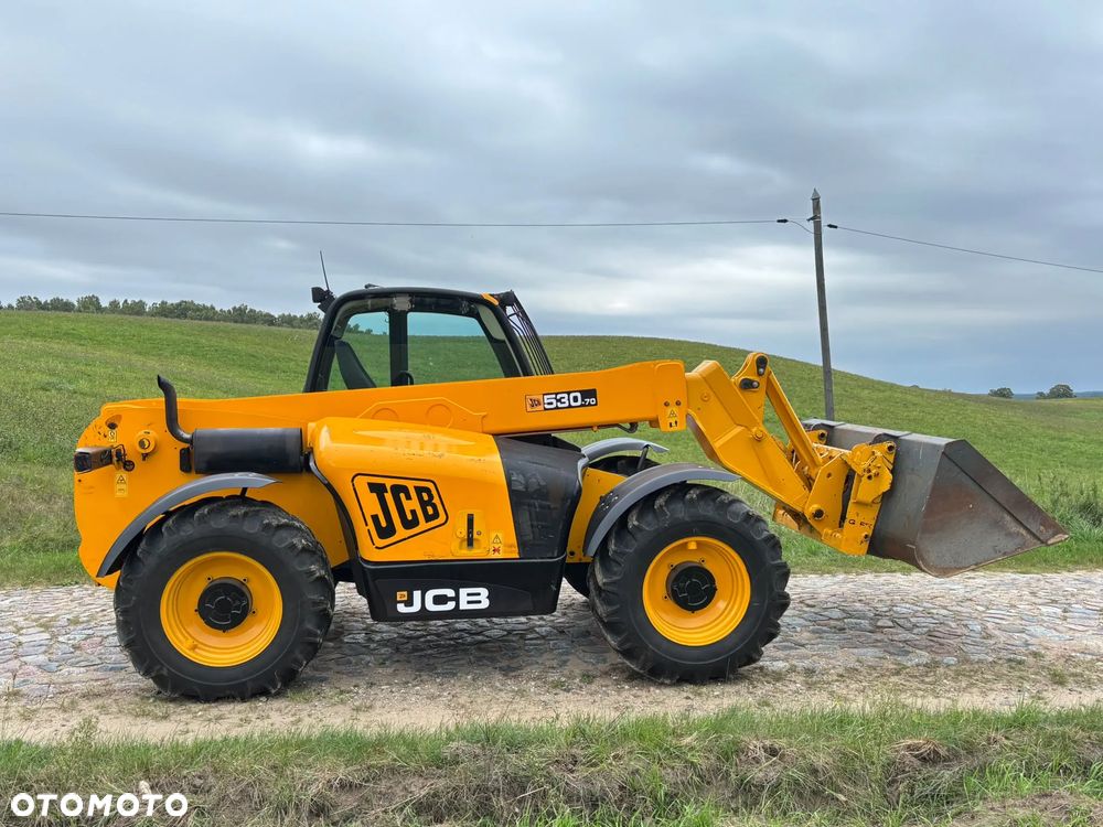 JCB - 3