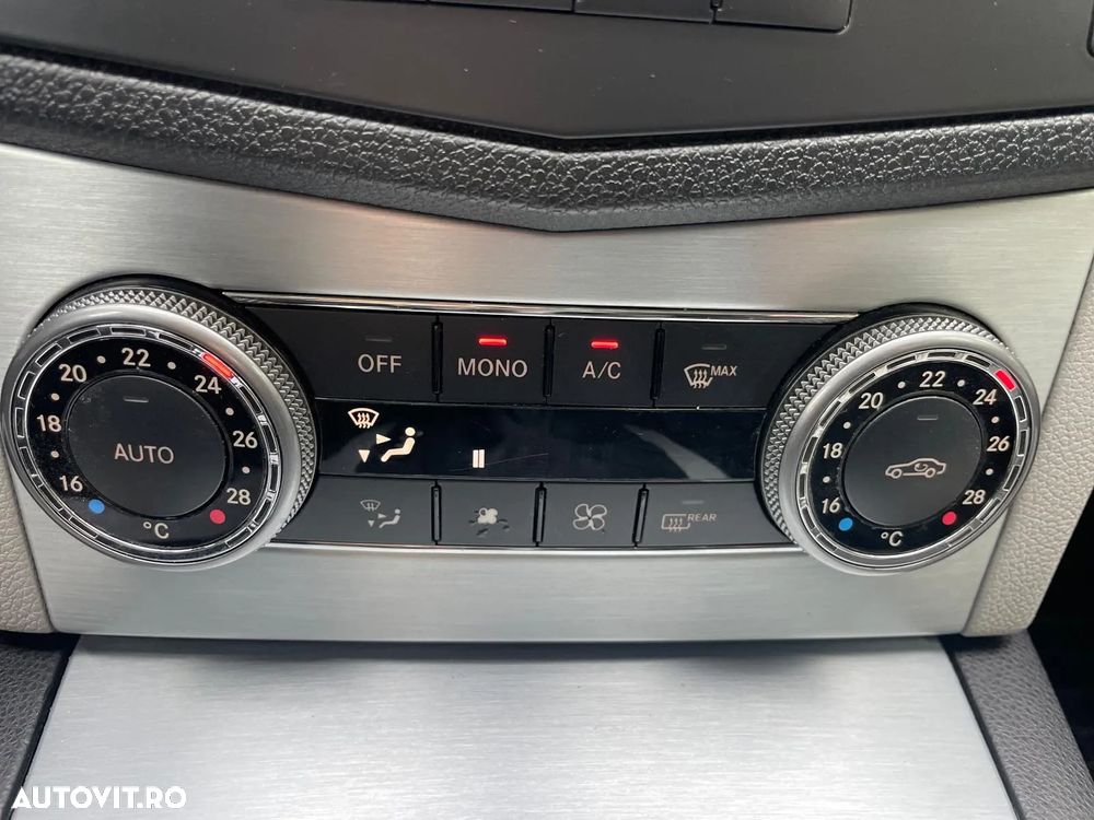 Mercedes-Benz C 320 CDI 4-Matic - 24