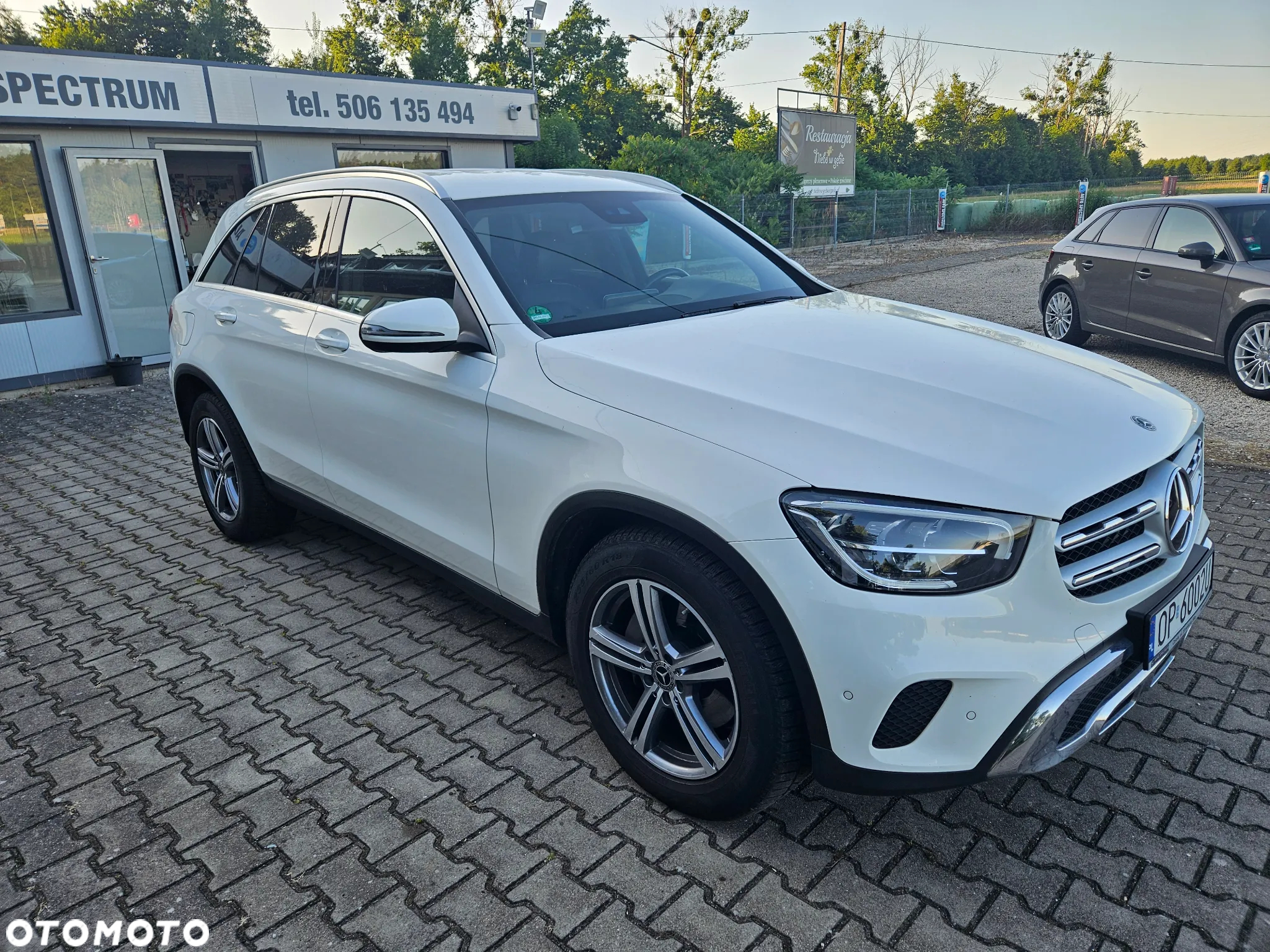 Mercedes-Benz GLC 220 d 4Matic 9G-TRONIC - 4