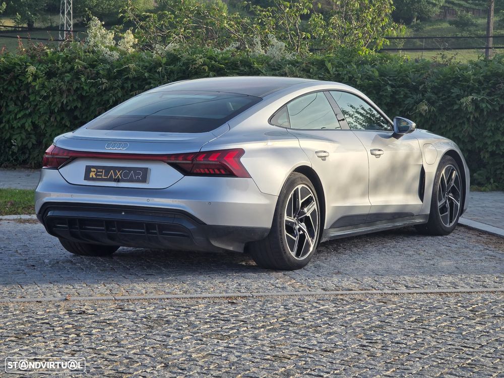 Audi e-tron GT quattro - 11