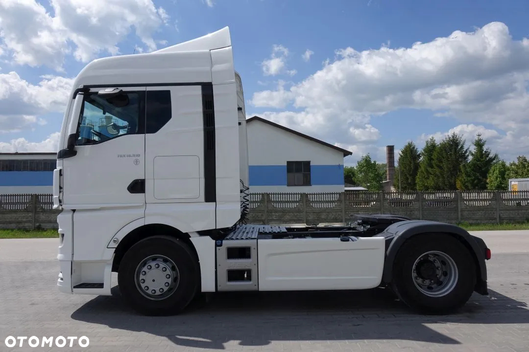 MAN TGX 18.510 4X2 LL SA / XLX / NOWY MODEL / STANDARD / E6 / AUTOMAT / RETARDER / 2 ZBIORNIKI / LODÓWKA / NAWIGACJA GPS - 8