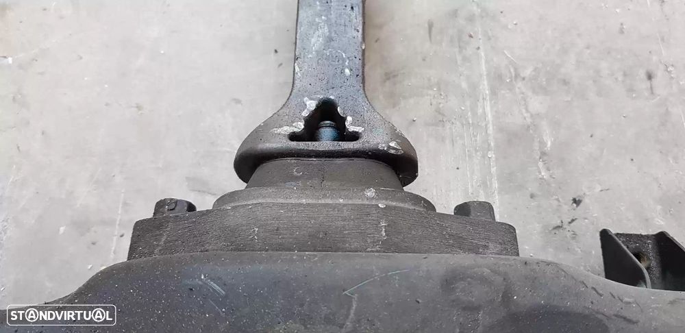 CHARRIOT FRONTAL KIA CARENS IV 2018 -62405A4650 - 2