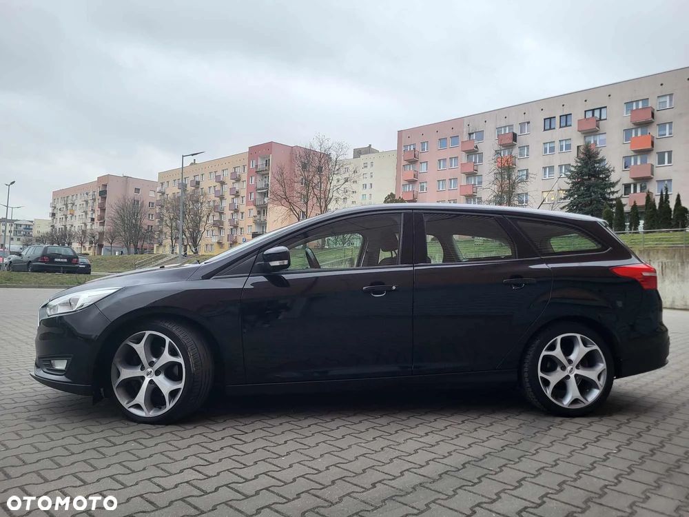 Ford Focus 2.0 EcoBlue Titanium - 14