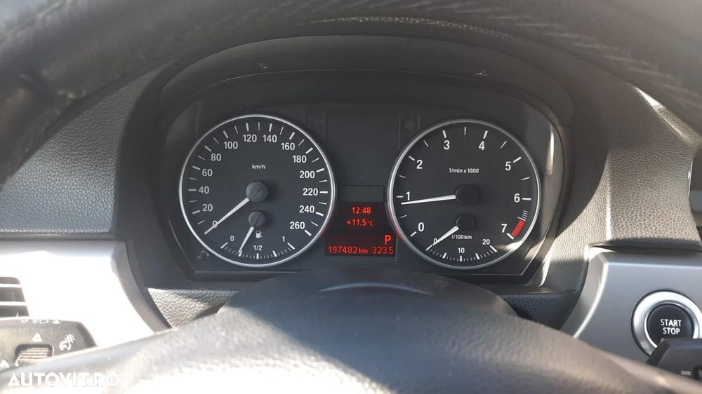 BMW Seria 3 318i Aut. - 4