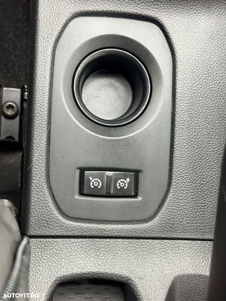 Dacia Duster Blue dCi 115 Prestige - 29