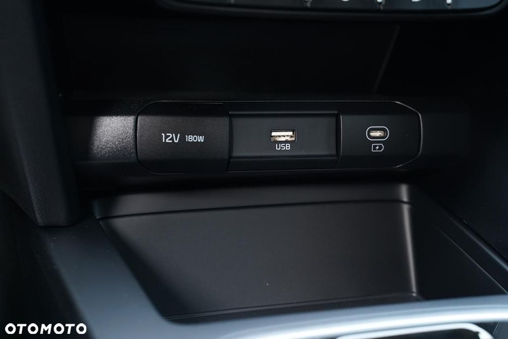 Kia XCeed 1.6 T-GDI M DCT - 20