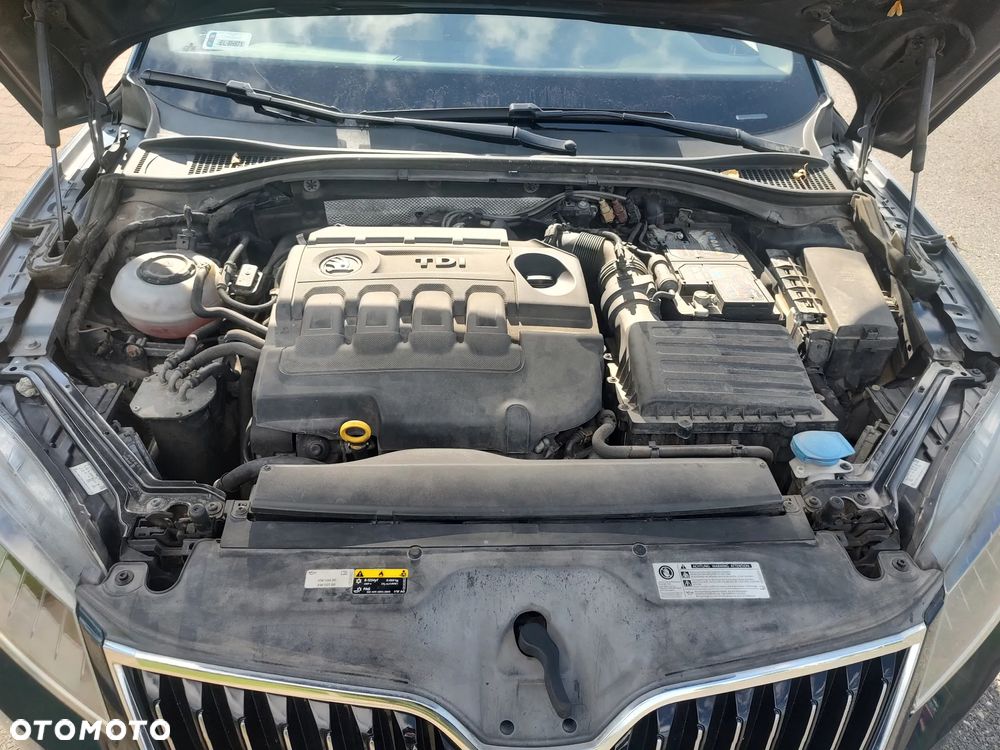 Skoda Superb 2.0 TDI 4x4 L&K DSG - 17
