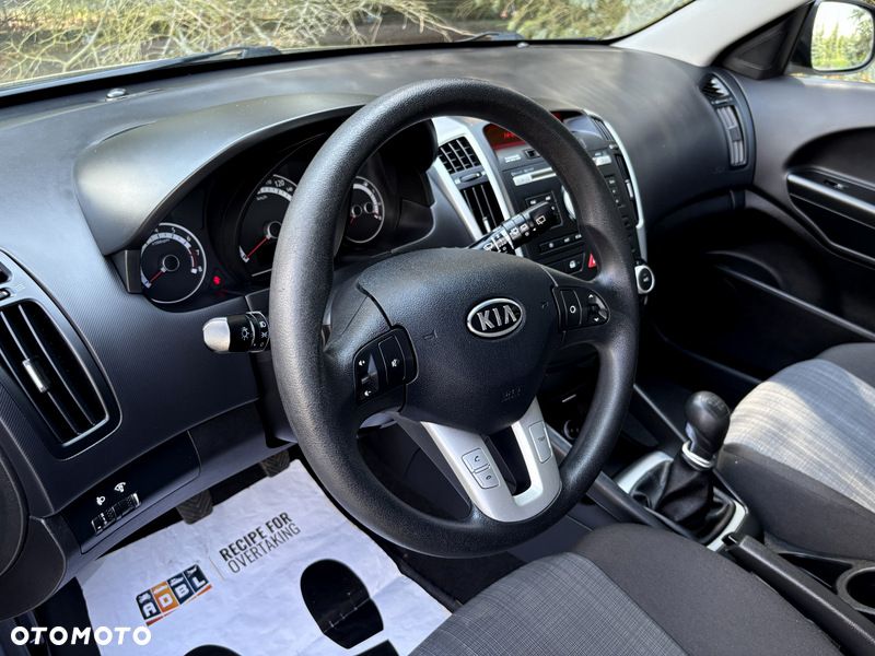Kia Ceed 1.6 CVVT EX - 13