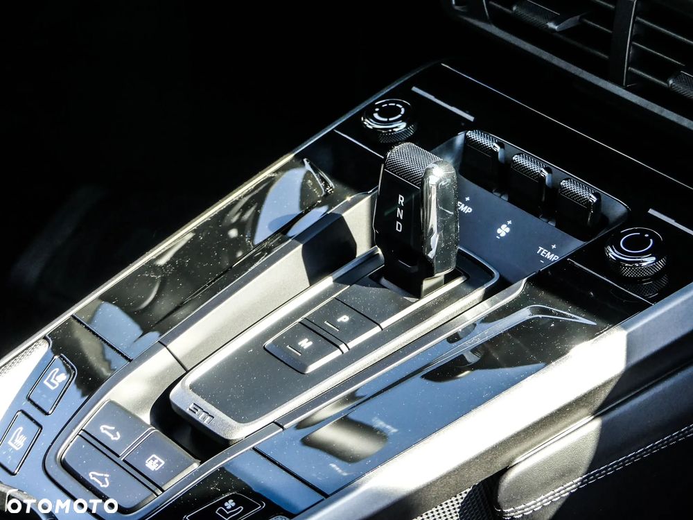 Porsche 911 Carrera S - 18