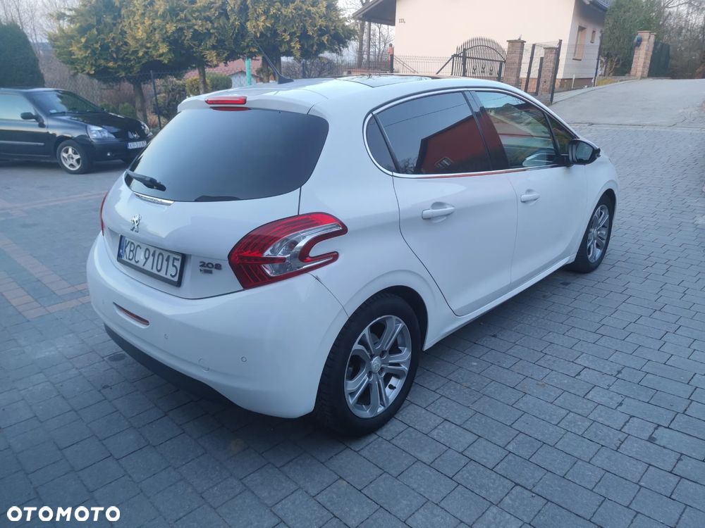 Peugeot 208 1.6 e-HDi Allure STT - 10