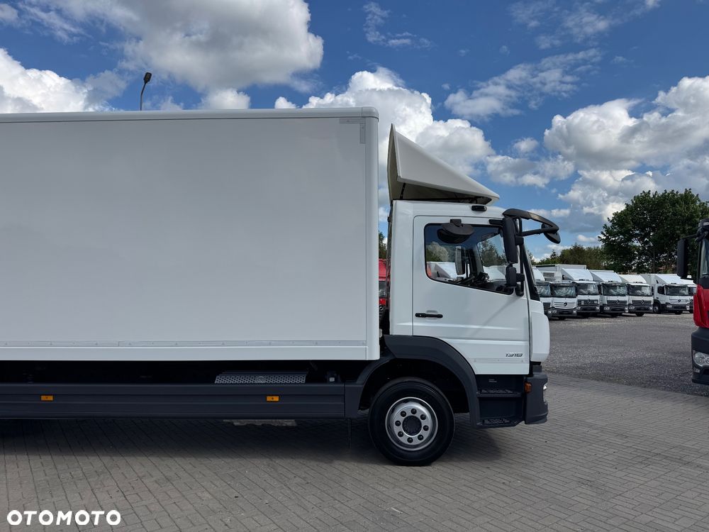 Mercedes-Benz ATEGO - 10
