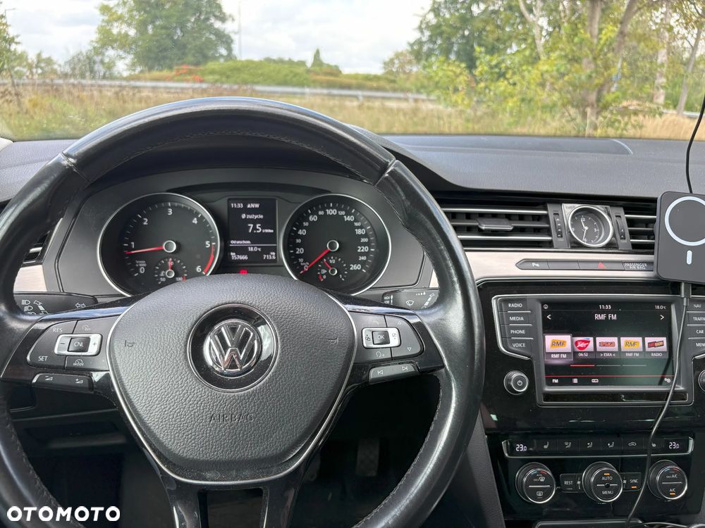 Volkswagen Passat 2.0 TDI BMT Trendline - 13