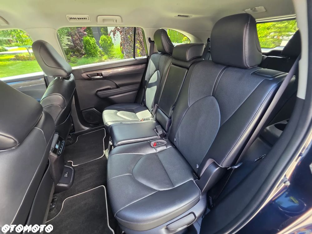 Toyota Highlander 2.5 Hybrid Executive Style - 27