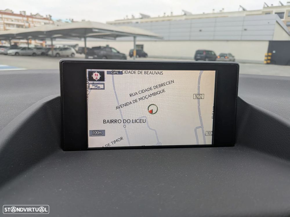 Lexus CT 200h Executive+ - 14