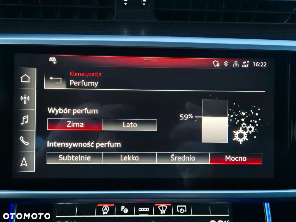 Audi A6 Avant 40 TDI quattro S tronic S line - 23