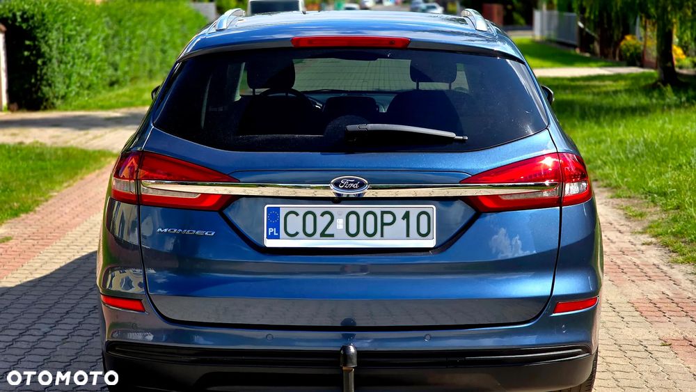 Ford Mondeo 2.0 TDCi Titanium - 32