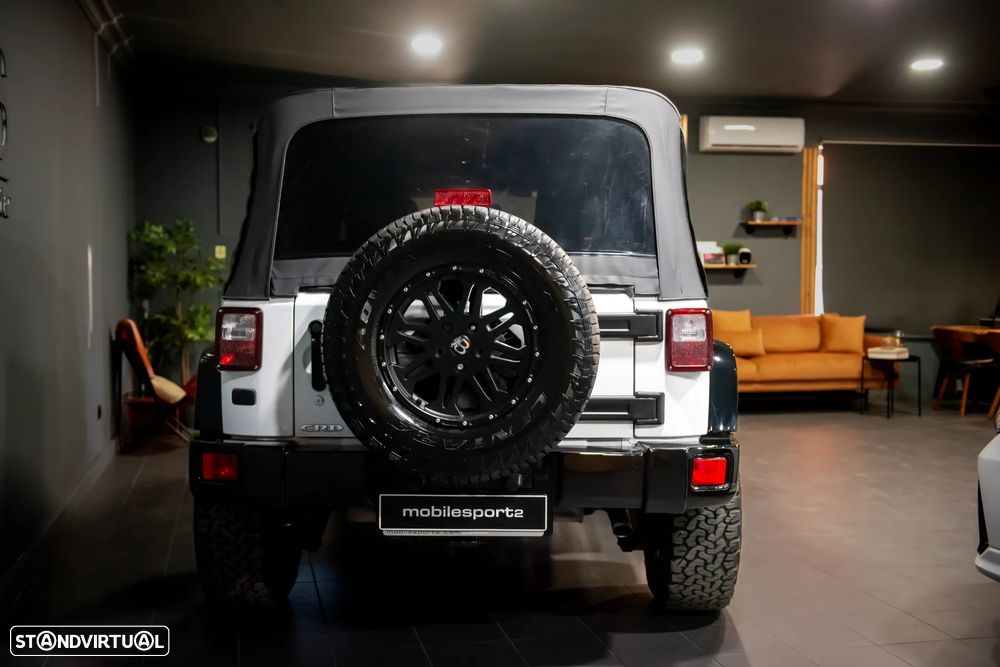 Jeep Wrangler Unlimited 2.8 CRD ATX Sahara Adventure Edition - 21