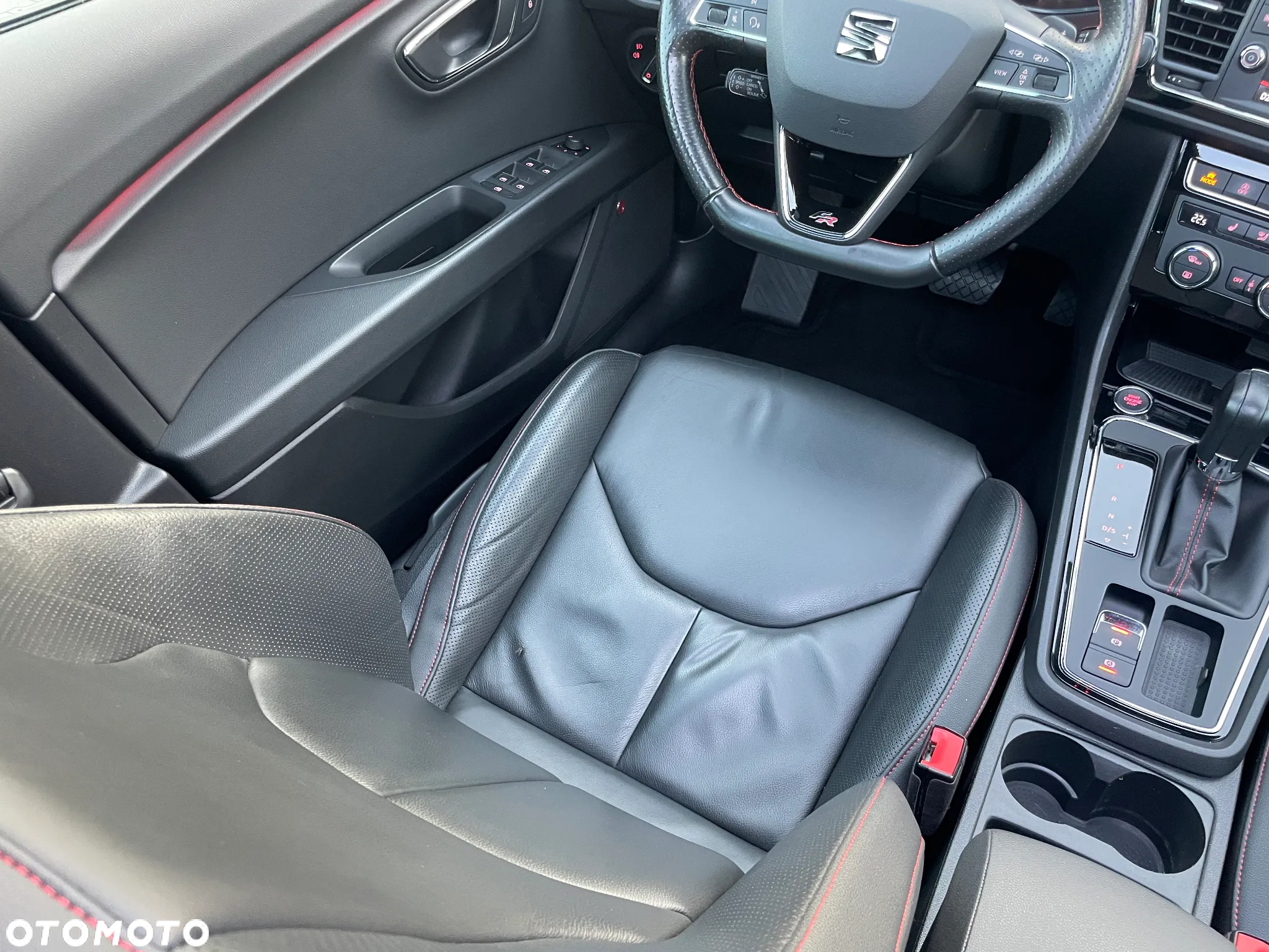 Seat Leon Sportstourer 2.0 TSI OPF DSG FR Plus - 22