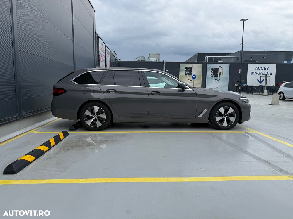 BMW Seria 5 520d AT MHEV - 4