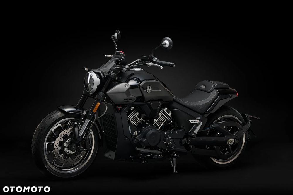 Morbidelli C1002V - 5