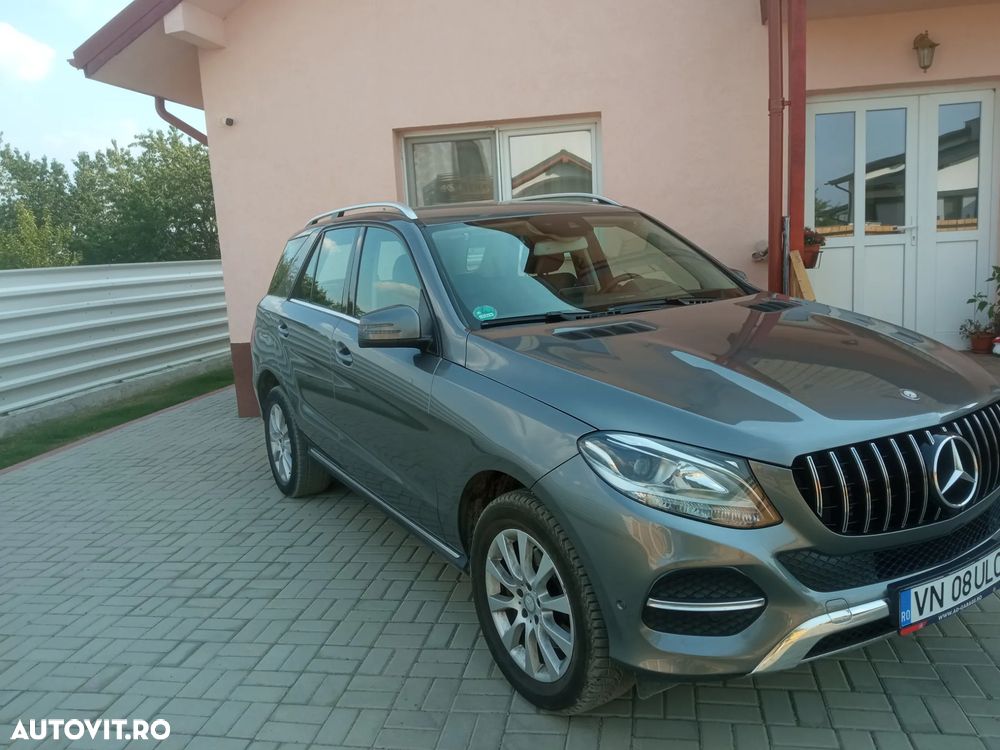 Mercedes-Benz GLE 250 d 4MATIC - 3