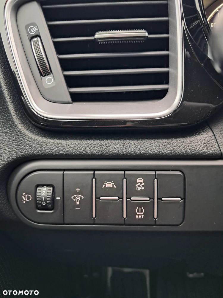 Kia ProCeed 1.5 T-GDI OPF GT LINE - 22