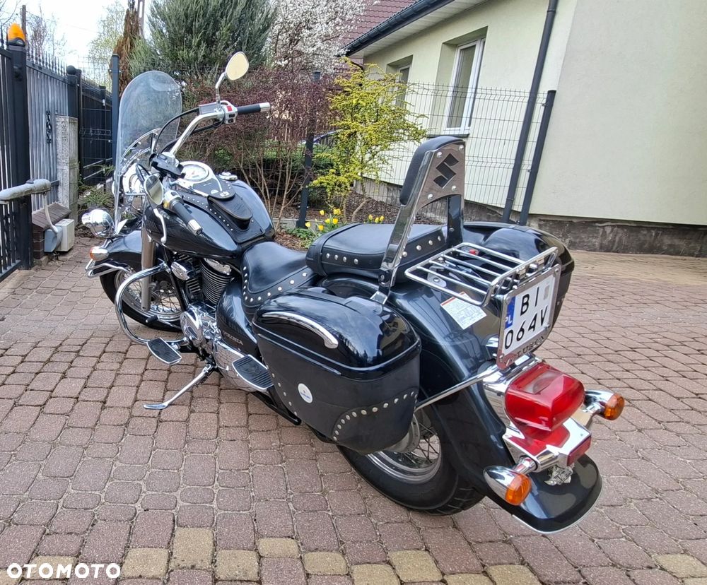 Suzuki VL 800 Volusia - 8