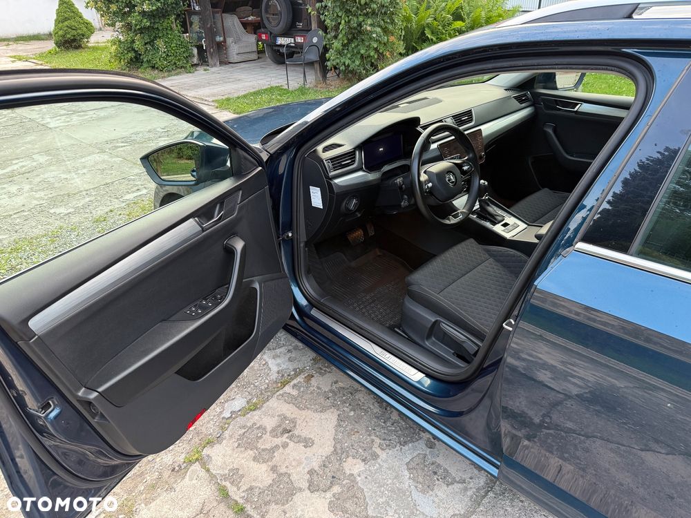 Skoda Superb 2.0 TSI Ambition DSG - 19