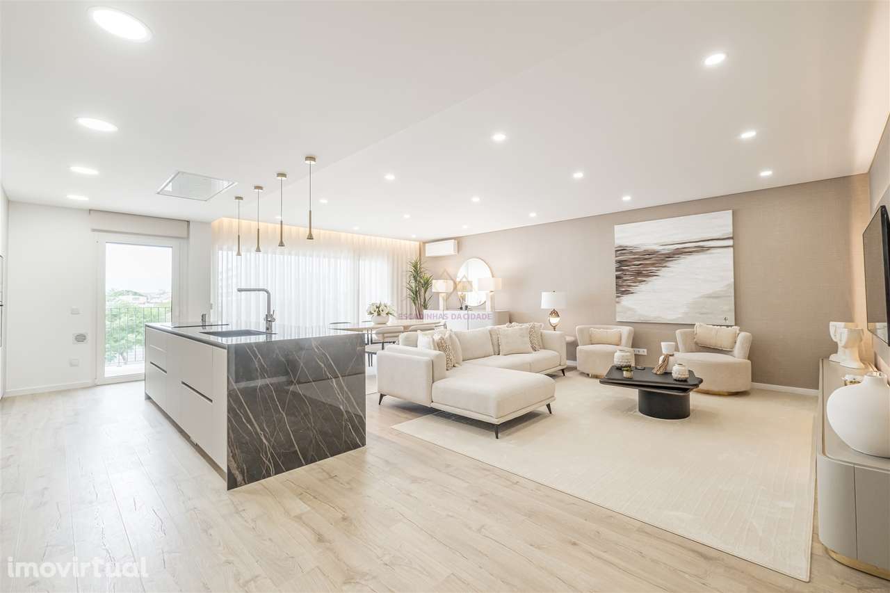 T3+2 Novo com Garagem Box e Grandes Terraços— Montijo - Grande imagem: 2/60