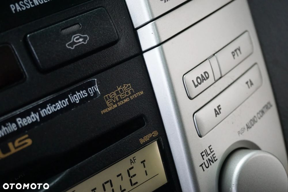 Lexus RX 400h (hybrid) - 38