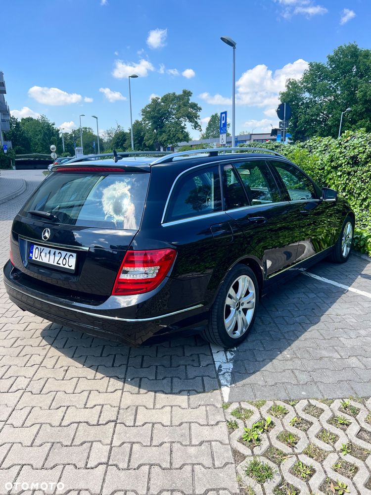 Mercedes-Benz Klasa C 180 CGI Automatik BlueEFFICIENCY Avantgarde - 7