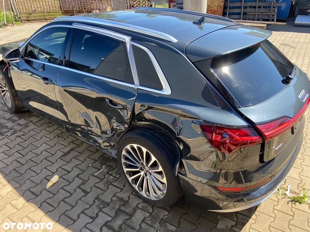 Audi e-tron 55 Quattro - 13