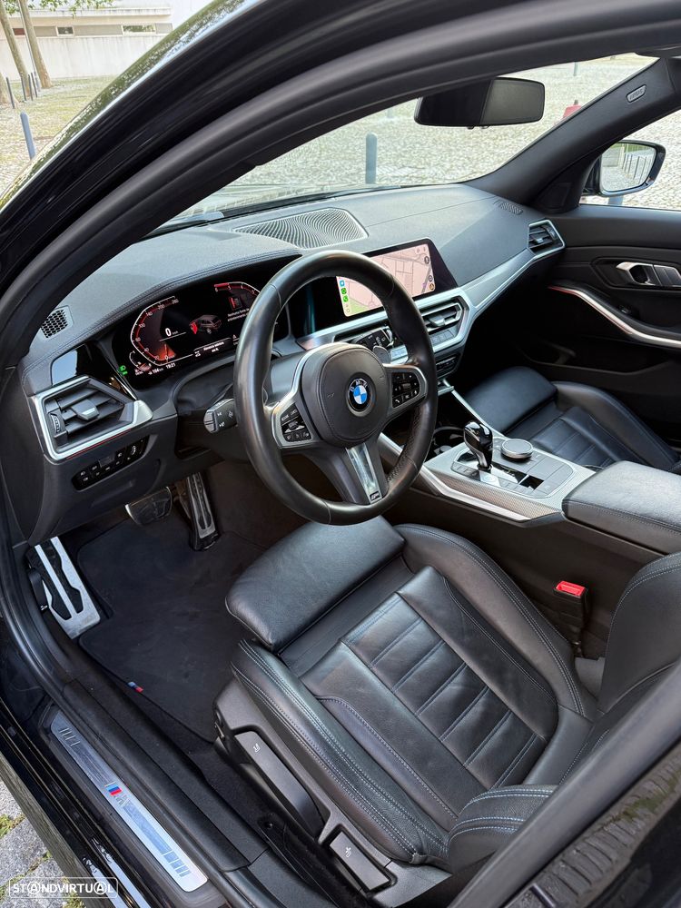 BMW 320 d Pack M Shadow Auto - 9