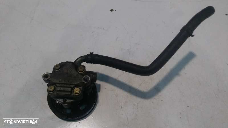 BOMBA DIREÇÃO VOLKSWAGEN PASSAT 2001 -038145255D - 2