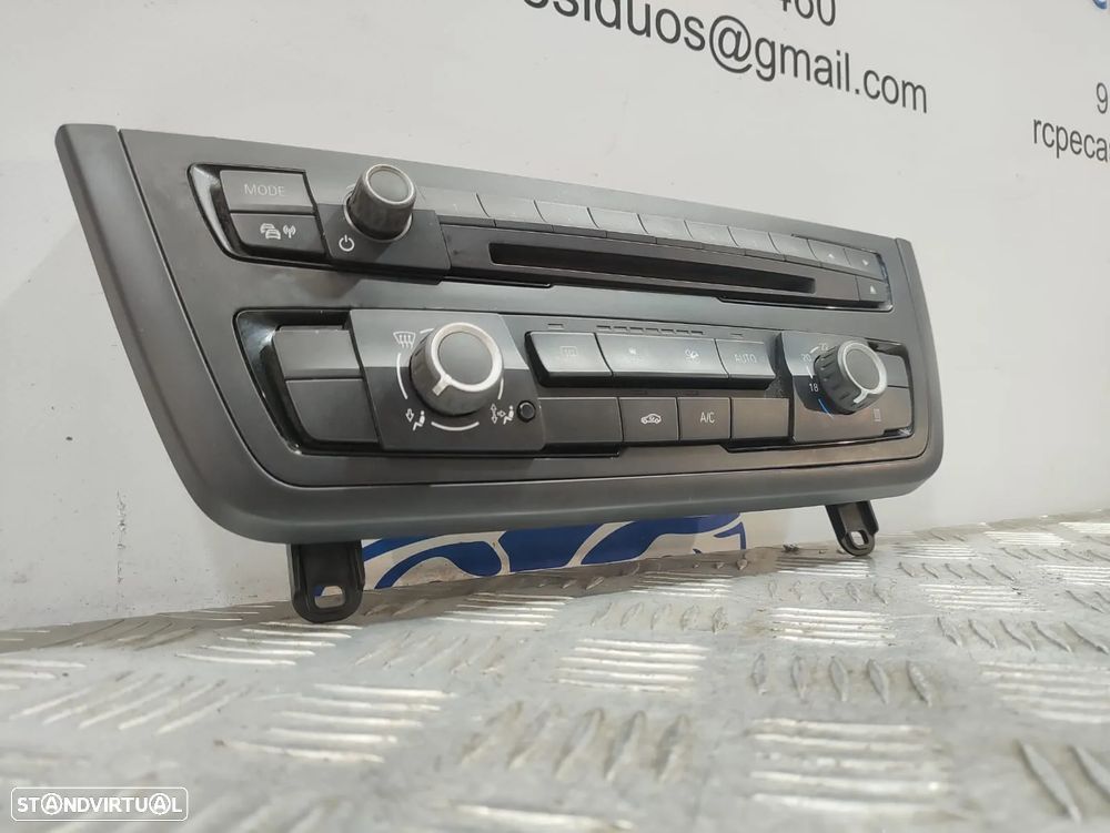 Display Sofagem Controlo Radio Climatronic BMW Serie 3 F30 F31 9226784 04 - 5