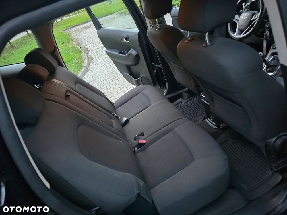 Chevrolet Orlando - 15