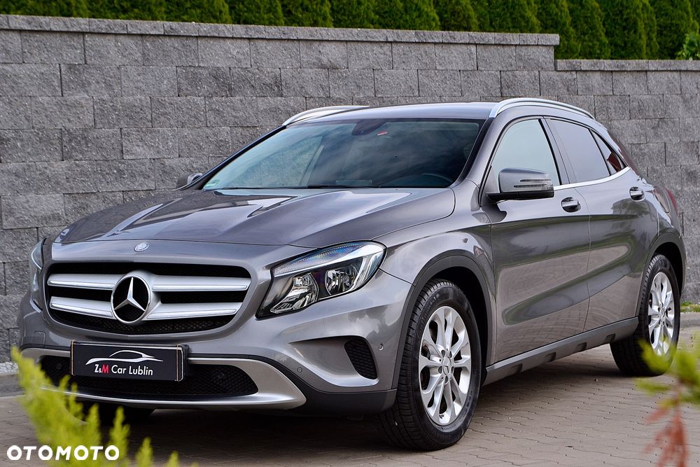 Mercedes-Benz GLA 200 Urban - 10