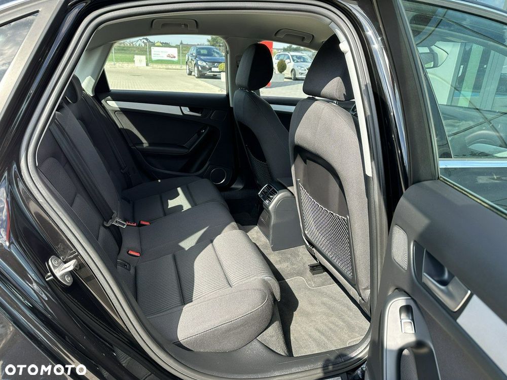 Audi A4 Limousine 1.8 TFSI quattro Attraction - 15