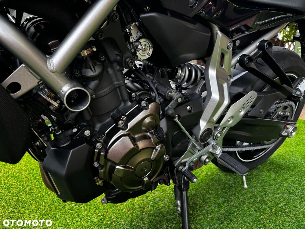 Yamaha MT - 4