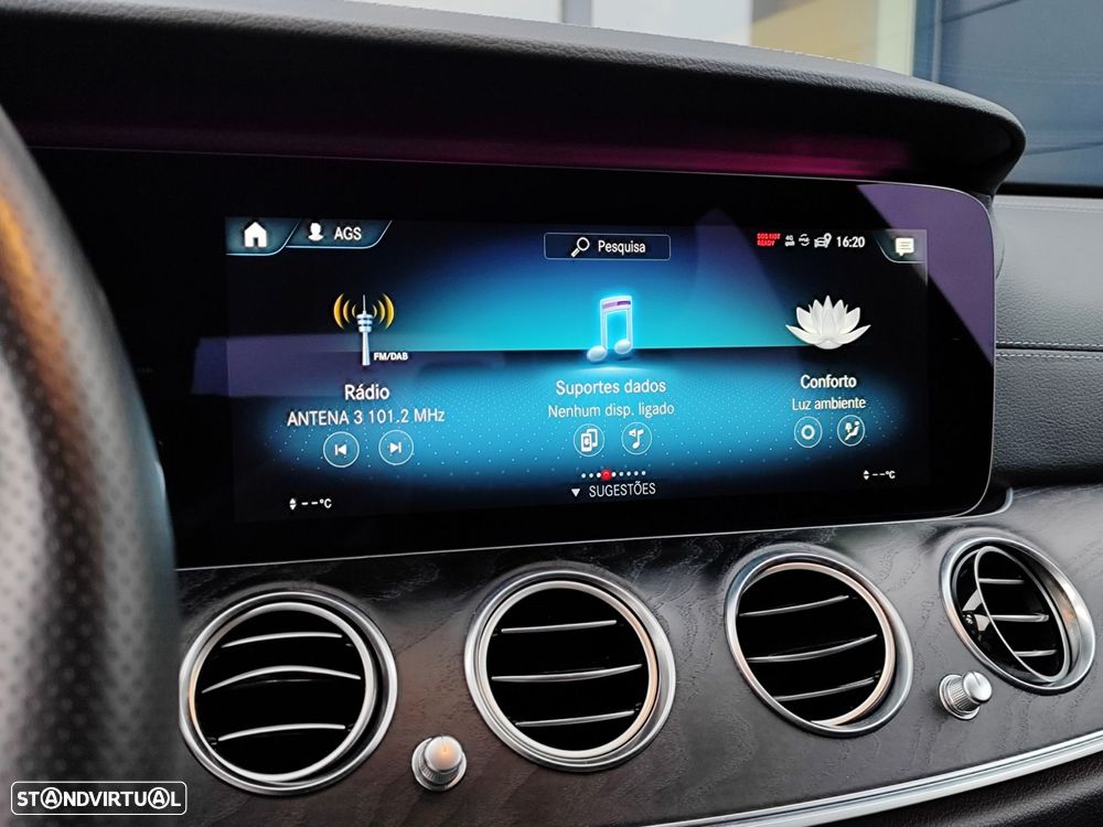 Mercedes-Benz E 300 de AMG Line - 26