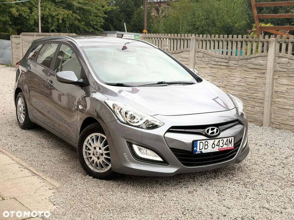 Hyundai i30 blue 1.6 CRDi Style - 4