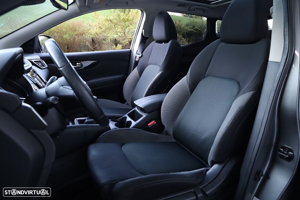 Nissan Qashqai 1.5 dCi N-Connecta J18 - 43